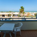 camera-vista-mare-frontale-hotel-roseto