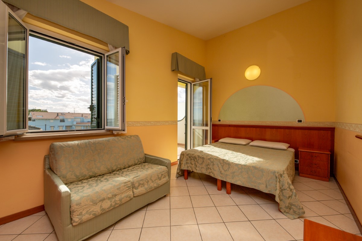camere-deluxe-hotel-roma-sul-mare