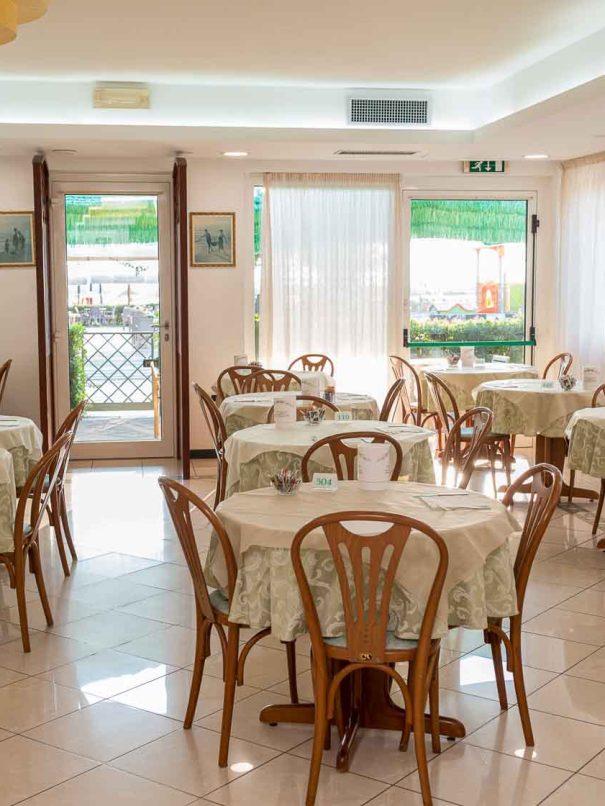 Hotel Roma Roseto degli Abruzzi pranzo e colazione 0040